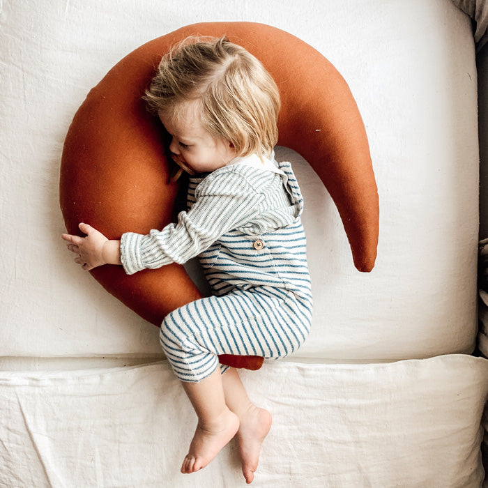 Snuggle Me Organic Feeding Support Nursing Pillow Gingerbread