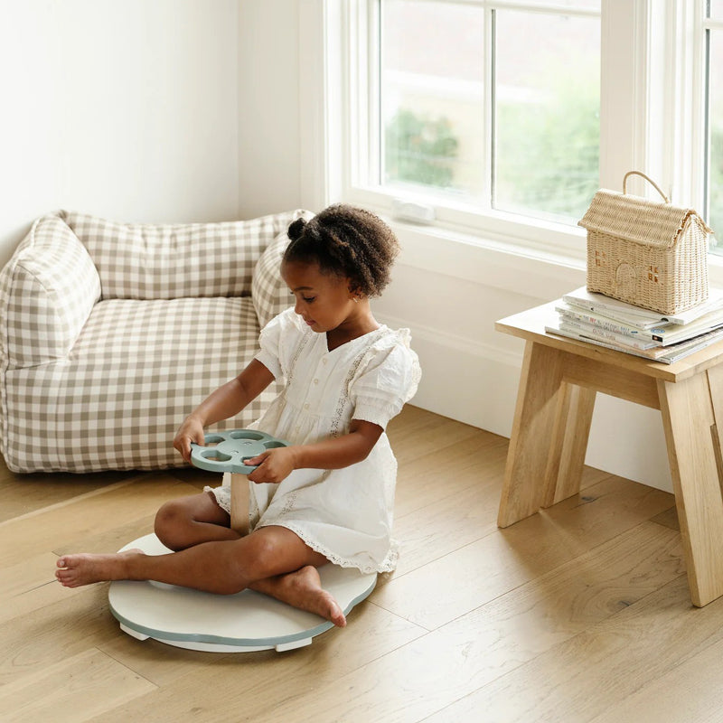 gathre sit and spin kids play