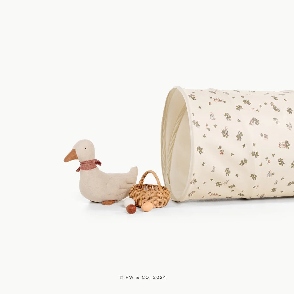 gathre tunnel peter rabbit kids play