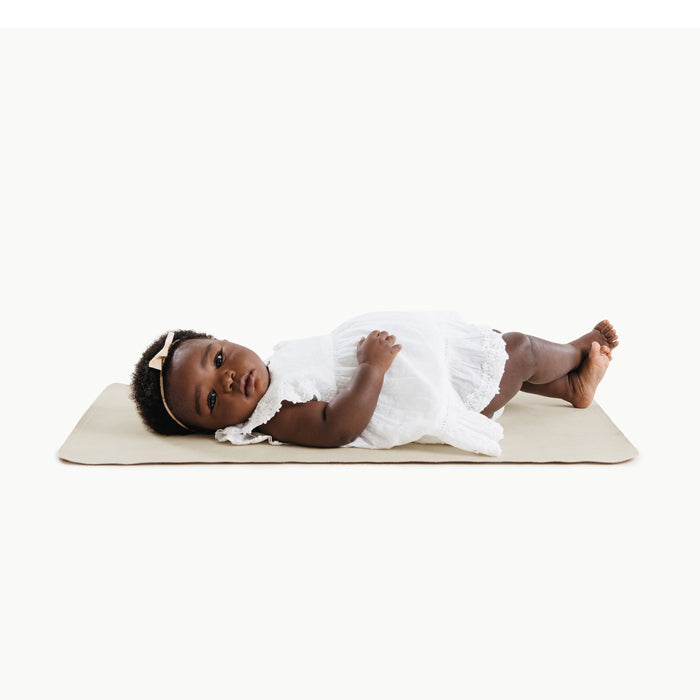 Gathre Micro+ Baby Changing Mat | Blanc