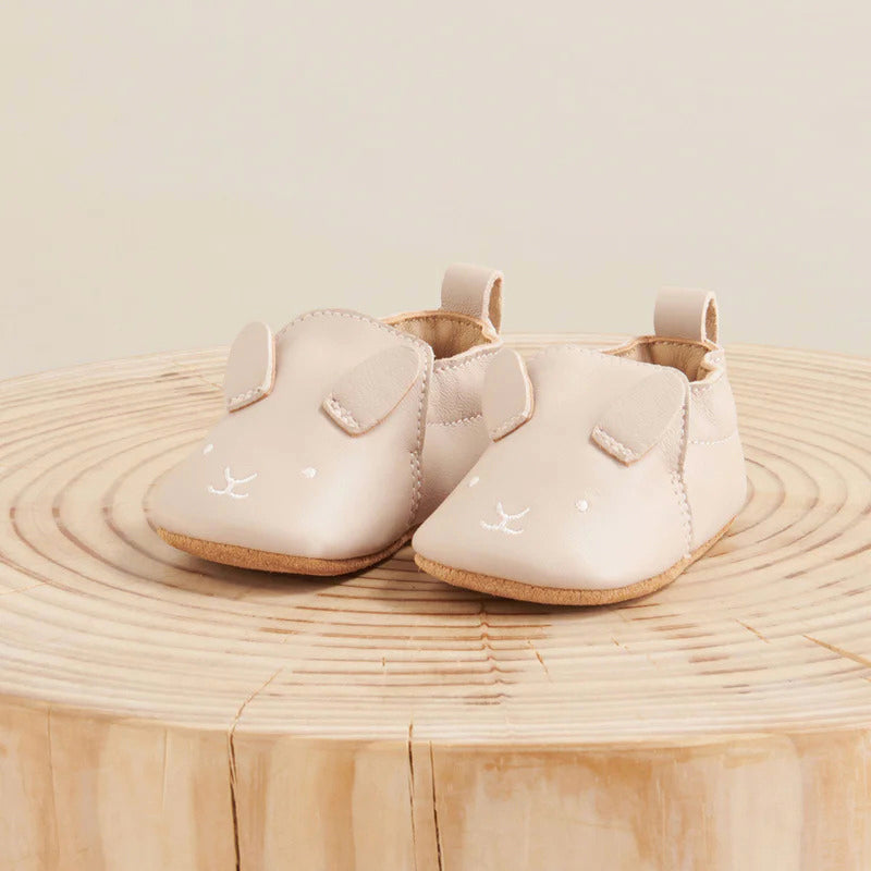 purebaby leather pull on slippers baby shoes and pre walkers