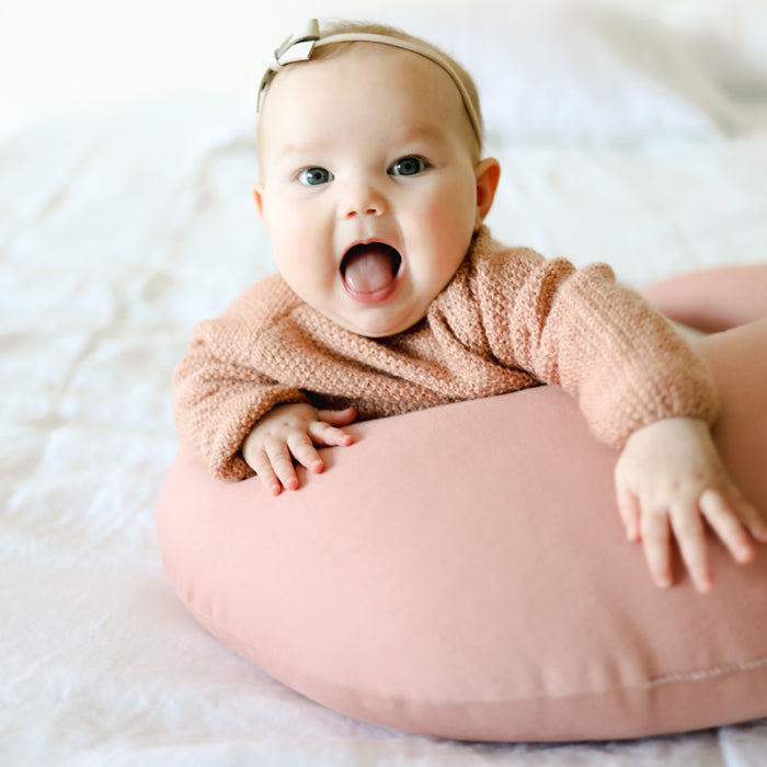 snuggle me organic feeding and support pillow newborn baby best nursing pillow